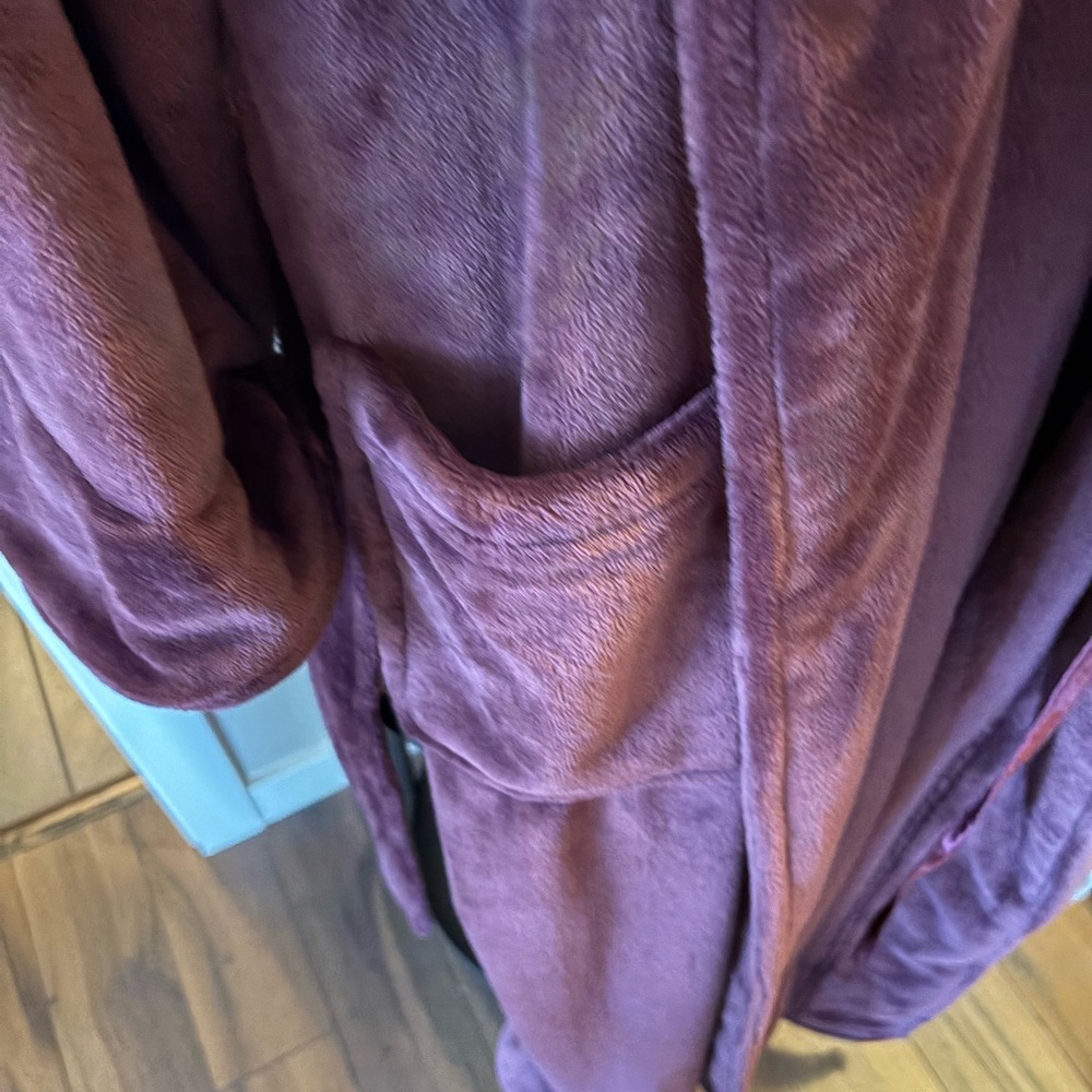 Elysian Plush Purple Women's Robe - Picture 4 of 4